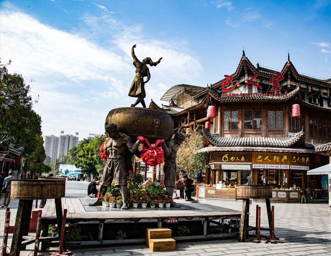 W1:三峡大坝+恩施大峡谷+女儿城+清江蝴蝶崖+三峡大